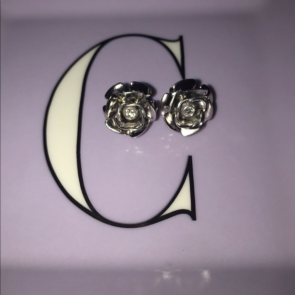 3 DIMENSIONAL ROSE STUD EARRINGS